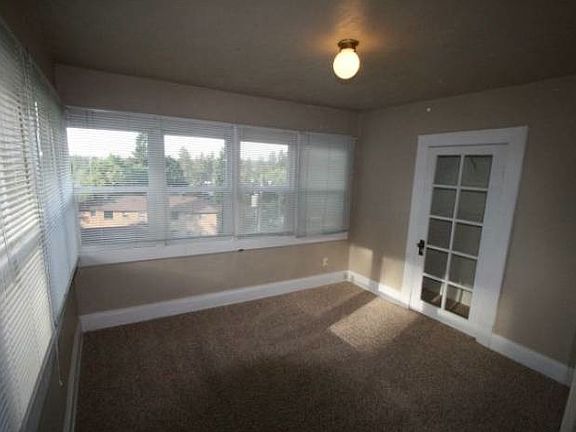 5th image of 849 W Cliff Dr #2