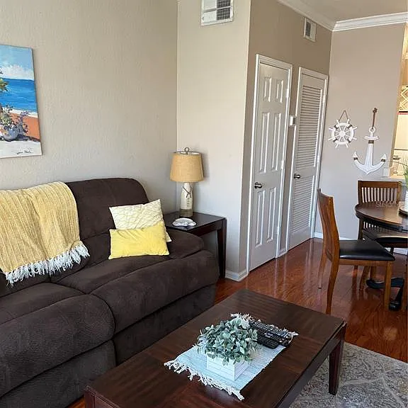 1216 S Missouri Ave #406 — Photo 4