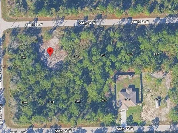 3515 56th St W, Lehigh Acres, FL 33971