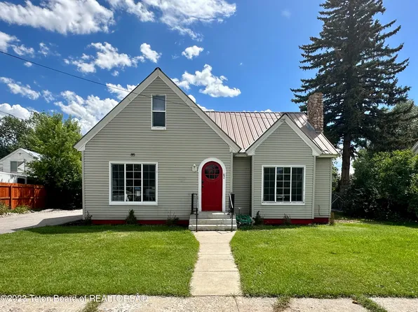 62 W 4th Ave, Afton, WY 83110