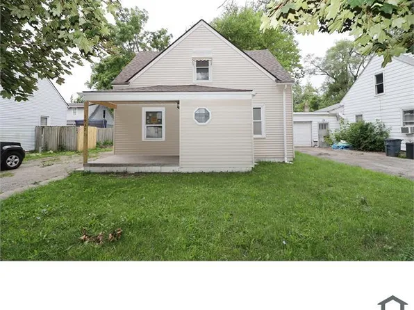 19371 Seminole, Redford, MI 48240