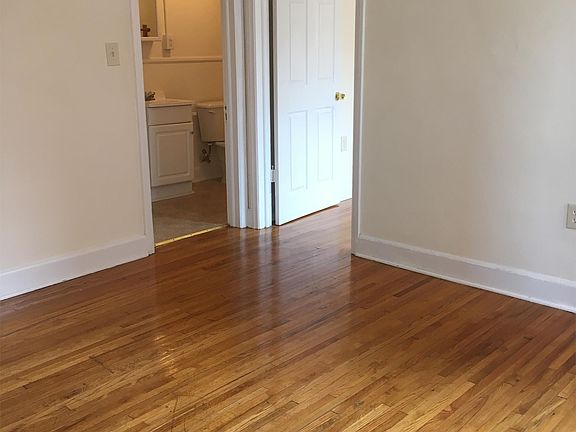 5th image of 61 E Franklin St APT 1