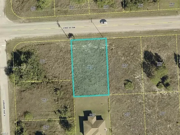 3011 23rd St SW, Lehigh Acres, FL 33976