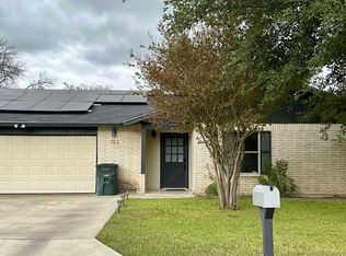 103 Mariposa Dr, Del Rio, TX 78840