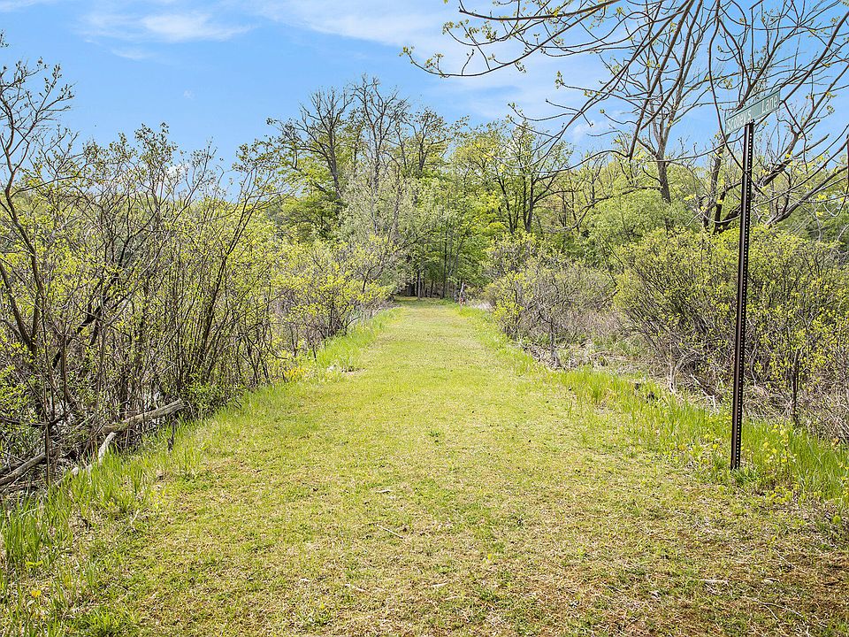 1st image of Woods Trail Dr