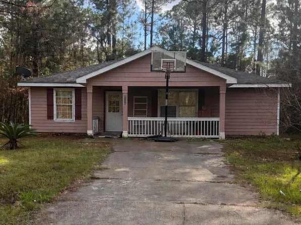 6125 E Madison St, Bay Saint Louis, MS 39520