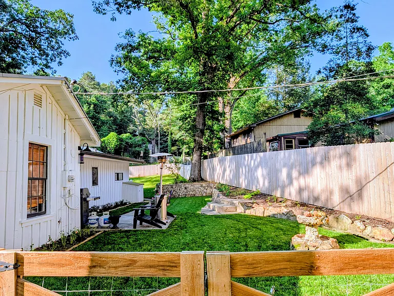 10 Oasis Rd — Photo 46