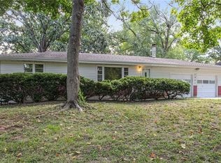 1901 S Ellison Way, Independence, MO 64050