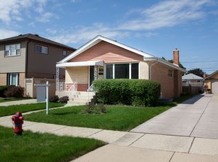 3704 Elder Ln, Schiller Park, IL 60176