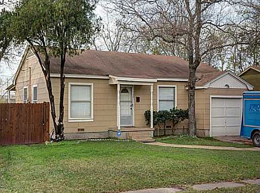 1st image of 708 Churchill Dr