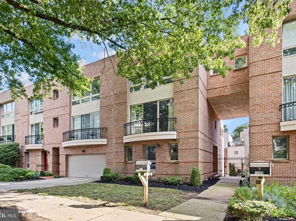 1211 Shallcross Ave, Wilmington, DE 19806