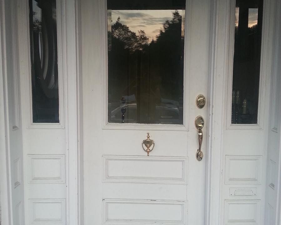 FRONT ENTRY