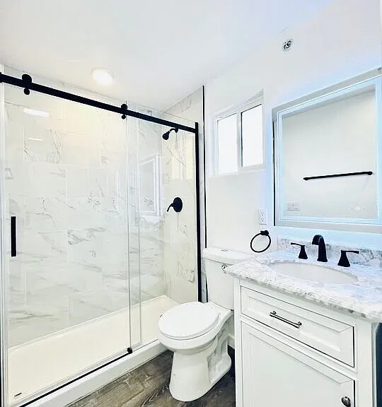 908 N Louise St #B — Photo 15