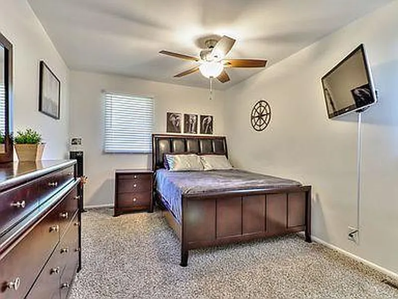 Thumbnail 13