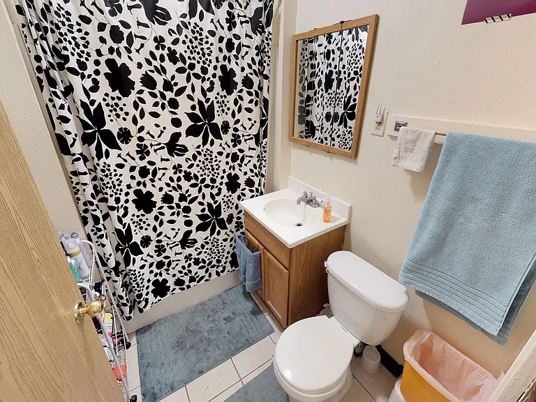 107 N Randall Ave — Photo 16