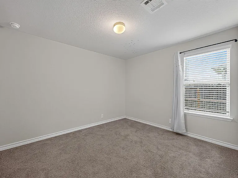 731 Overlook Rdg — Photo 18