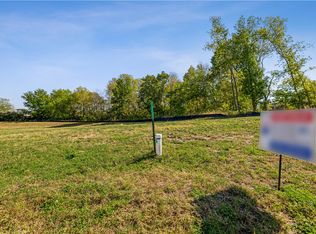 5377 Carter Ct, Johnston, IA 50131