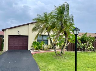 5200 Minto Rd, Boynton Beach, FL 33472