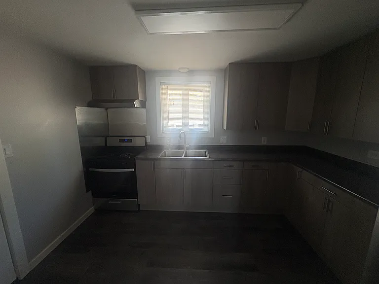 8046 Kilpatrick Ave #204 — Photo 9