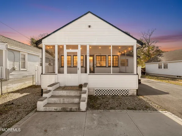 142 E Lakewood Avenue, Ocean Gate, NJ 08740