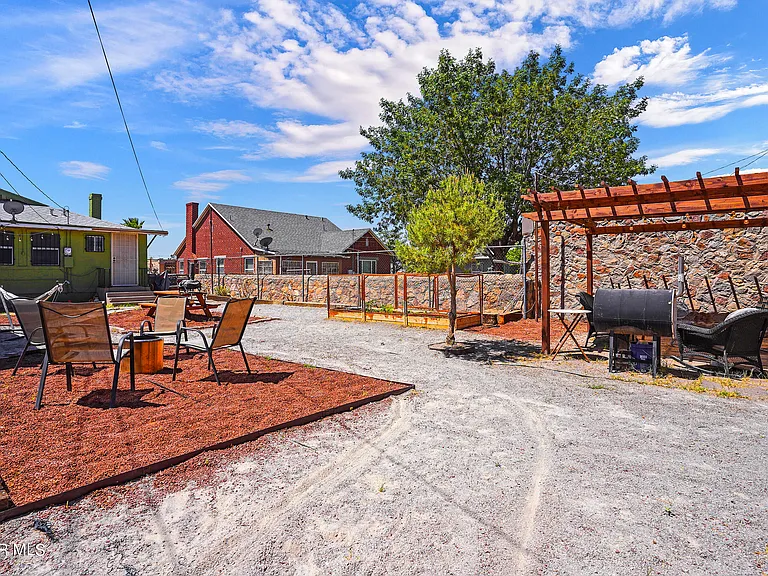 4017 Oxford Ave — Photo 27