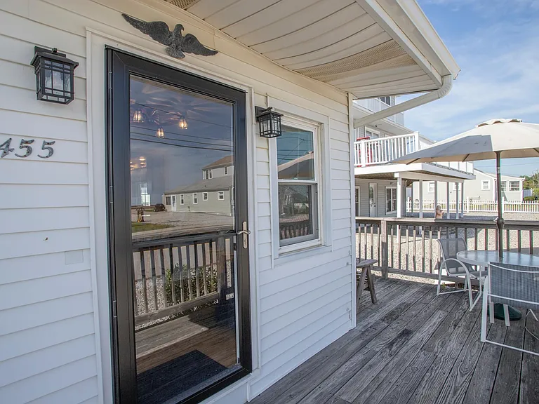 455 Seaside Ave — Photo 22