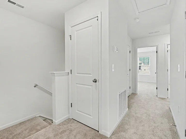 131 S Meyers Ct — Photo 10