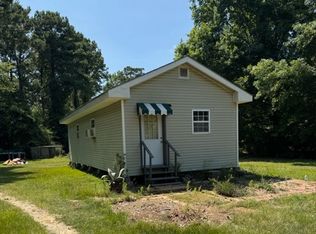 28668 Krentel Rd, Lacombe, LA 70445