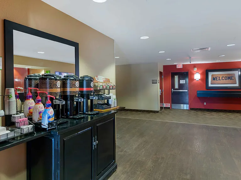 Lobby and Guest Check-in