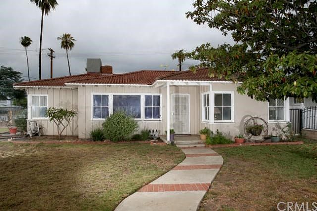1st image of 604 S Lark Ellen Ave