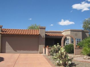 1070 W Rio Magdalena, Green Valley, AZ 85614