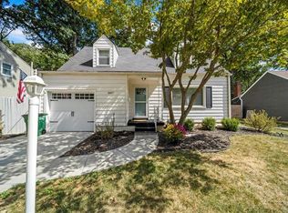 5417 Rosewood St, Roeland Park, KS 66205