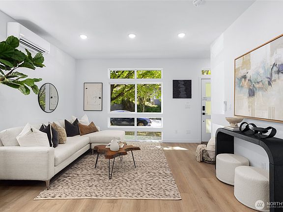 5th image of 6544 B Latona Avenue NE