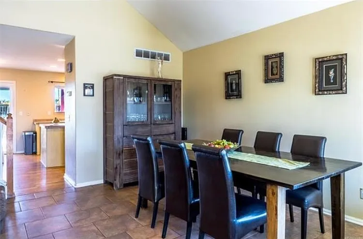 11640 Crow Hill Dr — Photo 7