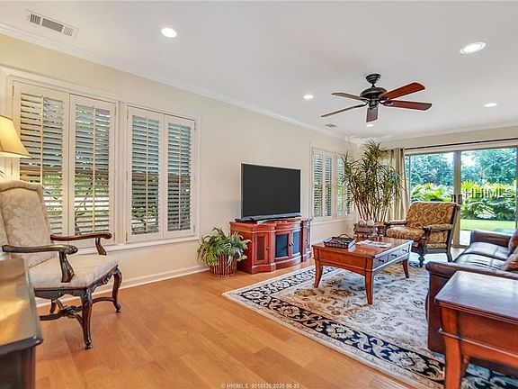4th image of 54 Seabrook Dr