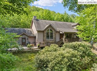 218 Sorrento Falls Road, Blowing Rock, NC 28605