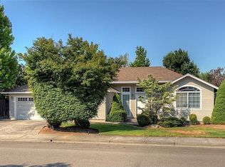 113 Meadow View Dr, Phoenix, OR 97535