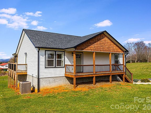 2nd image of 1021 Alexander Rd