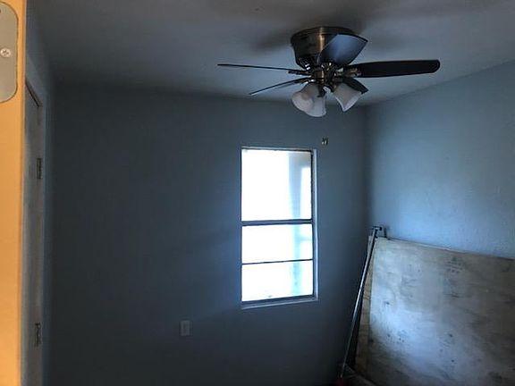 2nd image of 1406 Dorado St