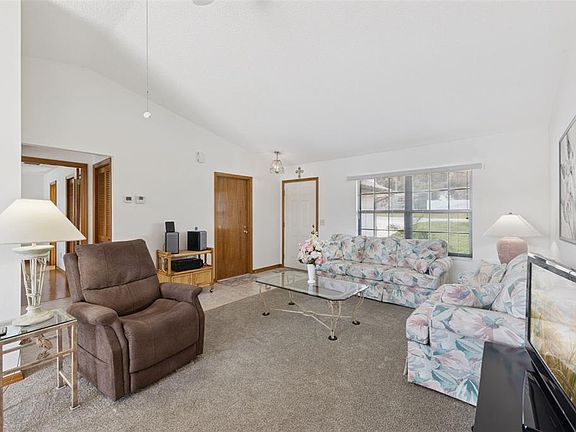 3rd image of 34 JASMINE DRIVE