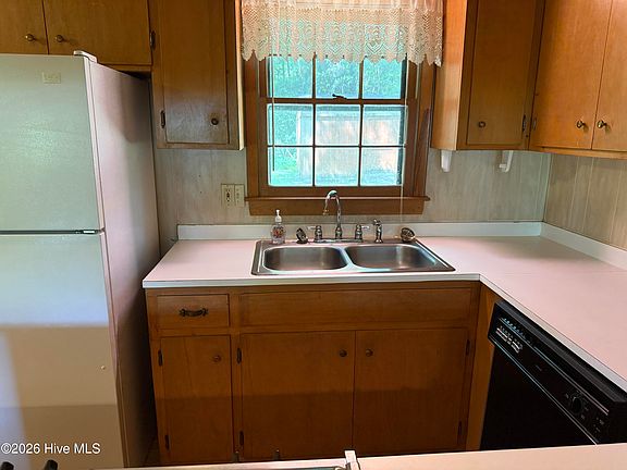2nd image of 4237 Project Road NW