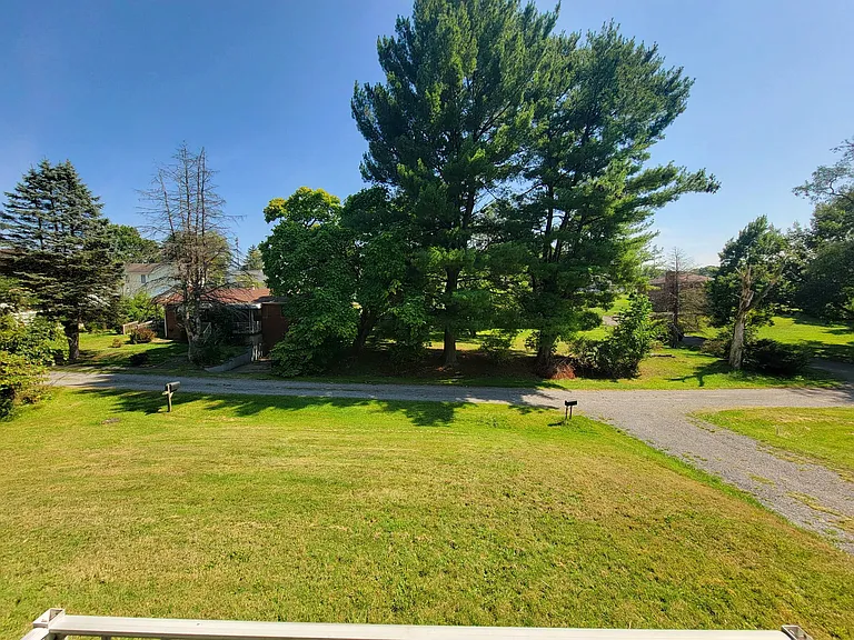 209 Wayland St — Photo 24