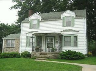212 Bell Ave, Des Moines, IA 50315