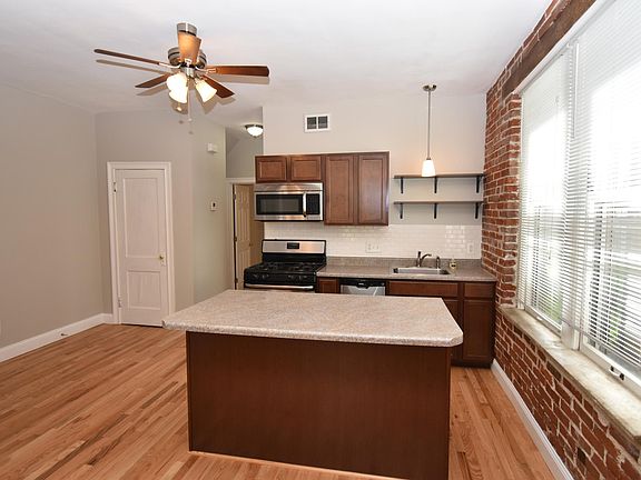 4th image of 4268 Wyoming St #4-1F