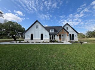 45 Center Tree Dr, Palacios, TX 77465