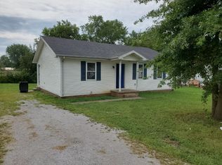 216 Wildwood Dr, Hopkinsville, KY 42240
