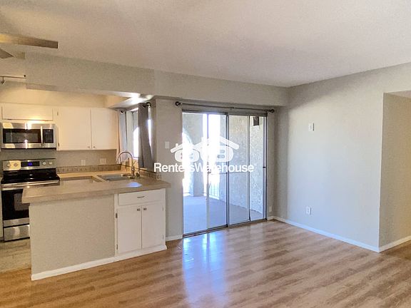 5th image of 1650 N 87th Ter Unit 10B