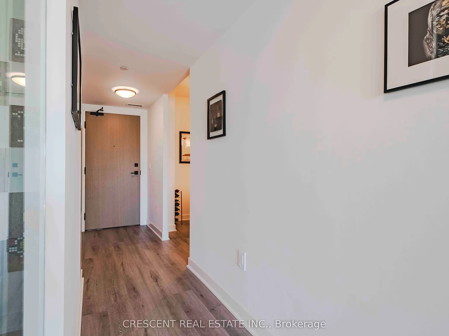 2 bed, $2,300 — Photo 4