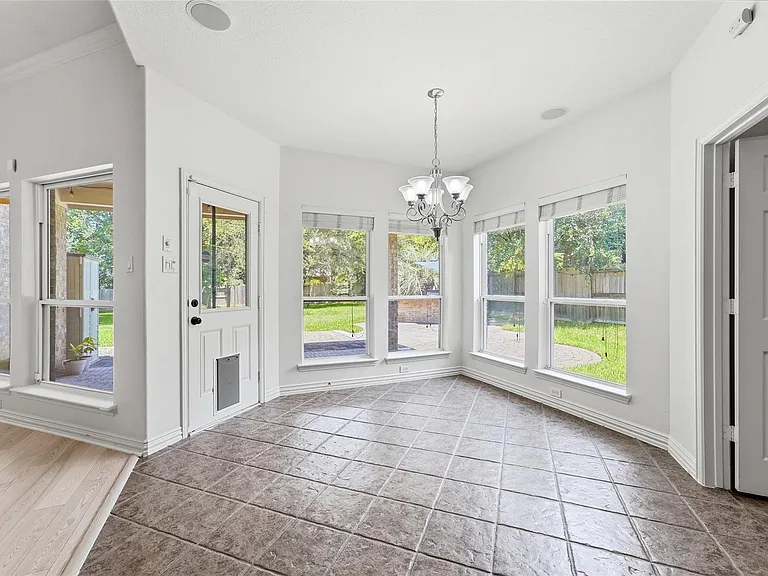 58 N Scribewood Cir — Photo 11