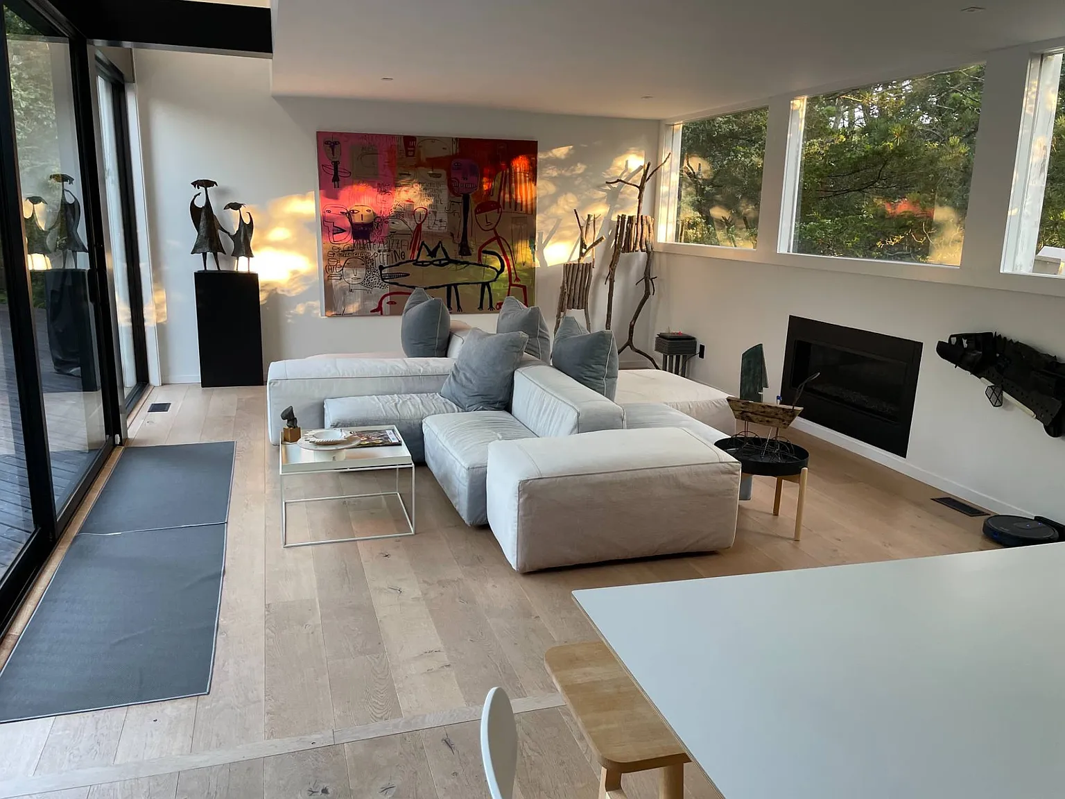 Stunning Contemporary Modern Beach House! — Photo 4